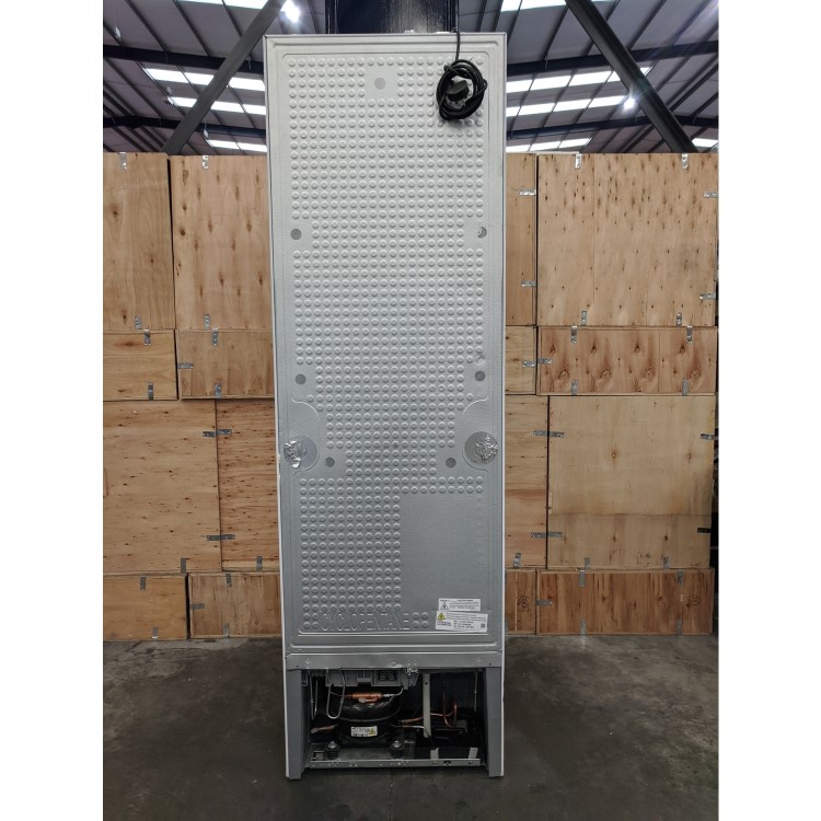 Refurbished Samsung BRB260000WW Integrated 268 Litre 70/30 Upright Frost Free Fridge Freezer