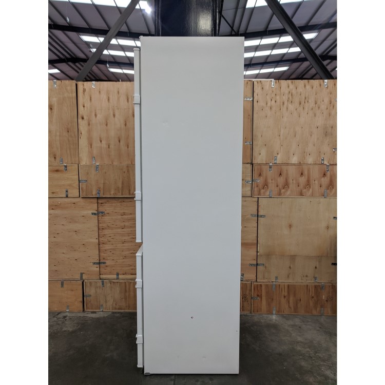 Refurbished Samsung BRB260000WW Integrated 268 Litre 70/30 Upright Frost Free Fridge Freezer