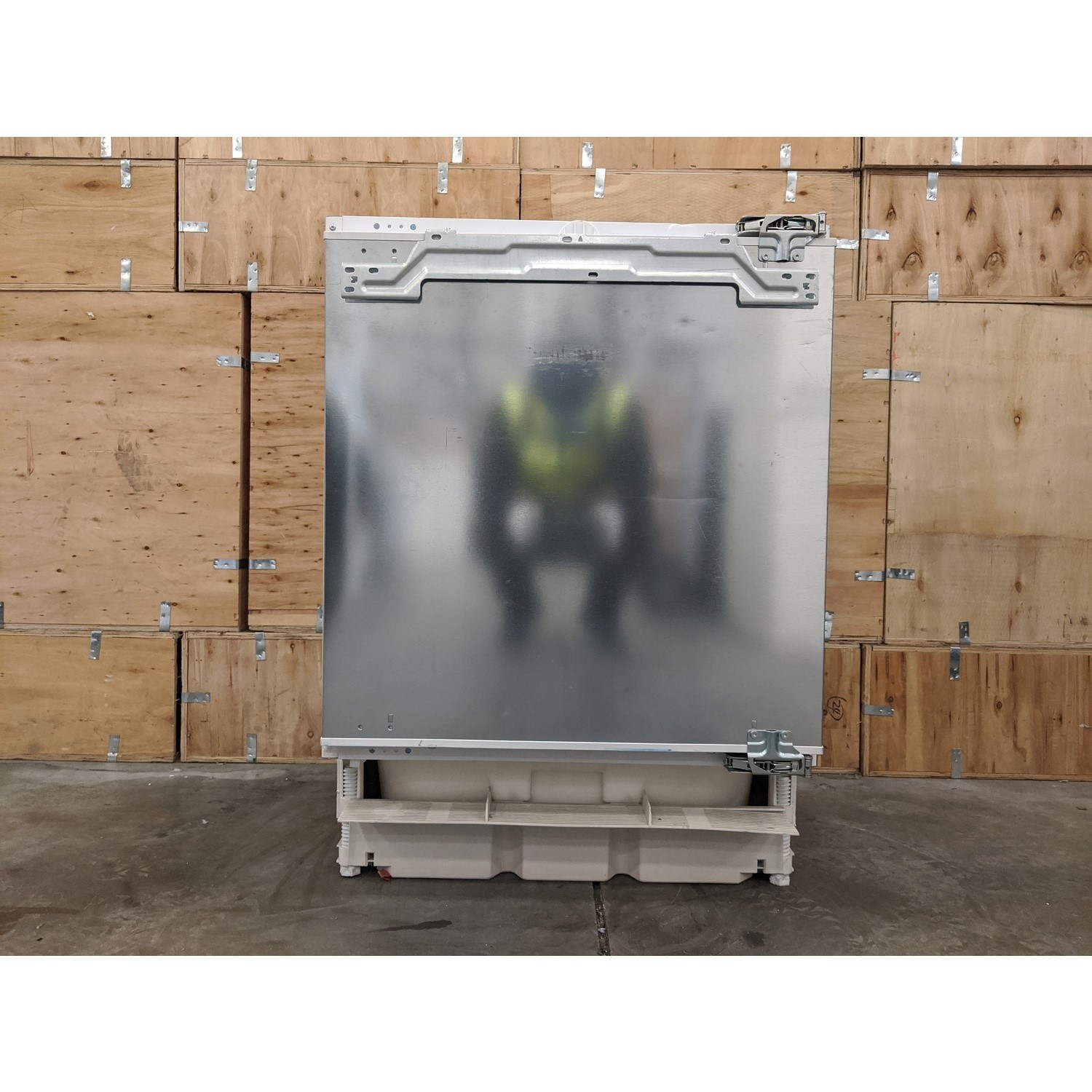 Refurbished Neff K4336XFF0G N50 Under Counter 123 Litre Fridge White 78073136 1 A2 K4336XFF0GB Appliances Direct