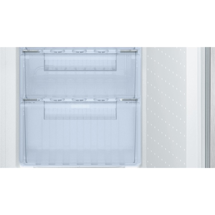 GRADE A2 - Bosch Serie 2 KIV32X23GB 54cm Wide 50-50 Integrated Upright Fridge Freezer - White