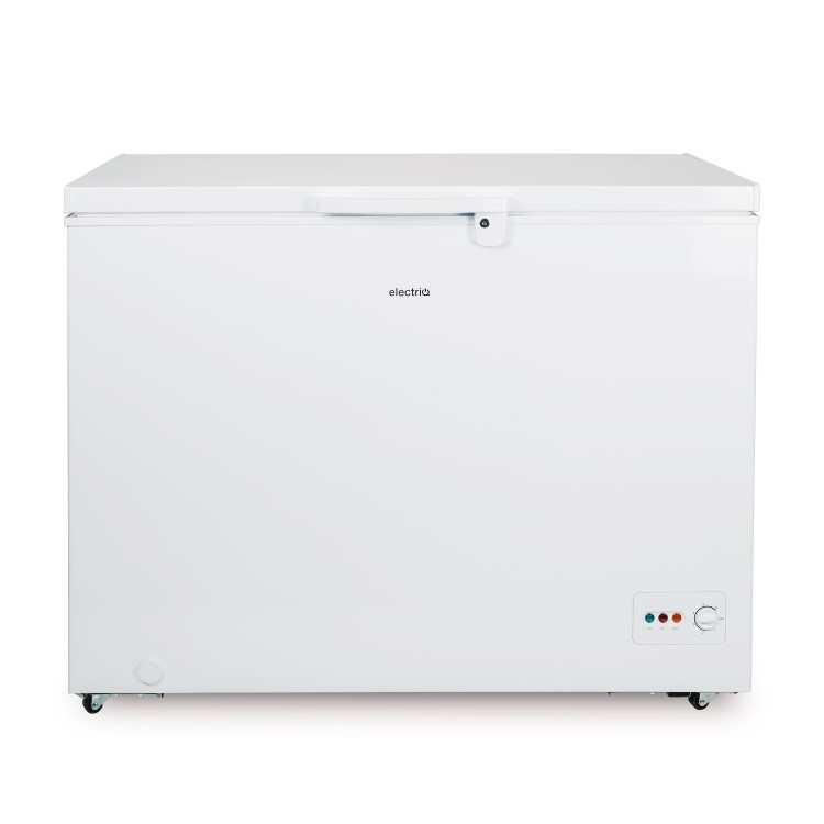 Refurbished electriQ 300 Litre Chest Freezer 67cm Deep  112cm Wide - White