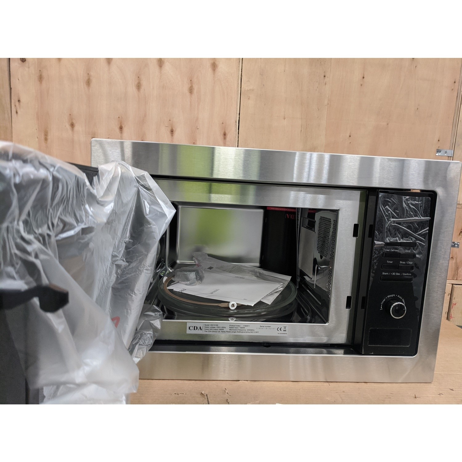 CDA VM131SS 25L Stainless Steel & Black Integrated Built In 900W Microwave Oven 