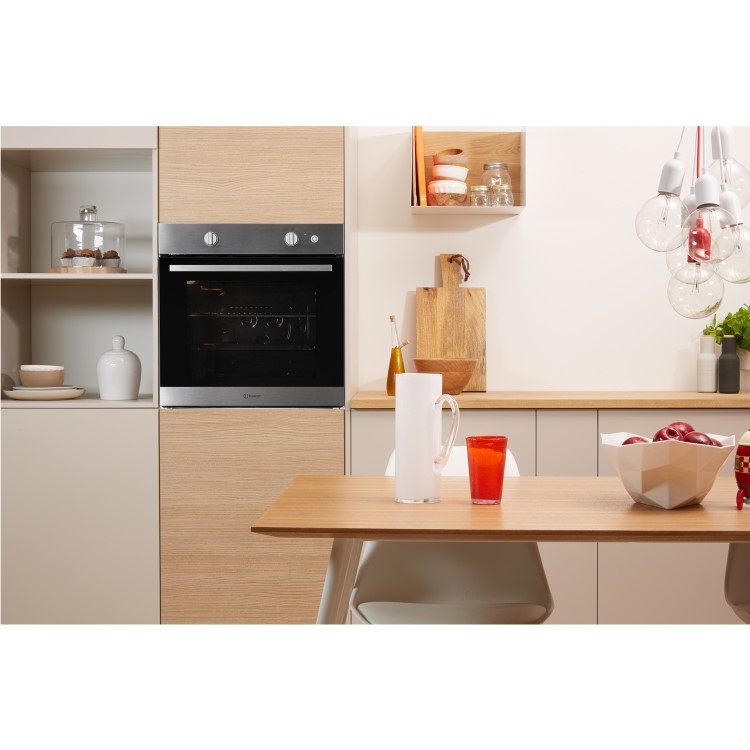 Refurbished Indesit IGW620IXUK 60cm Single Built In Gas Oven