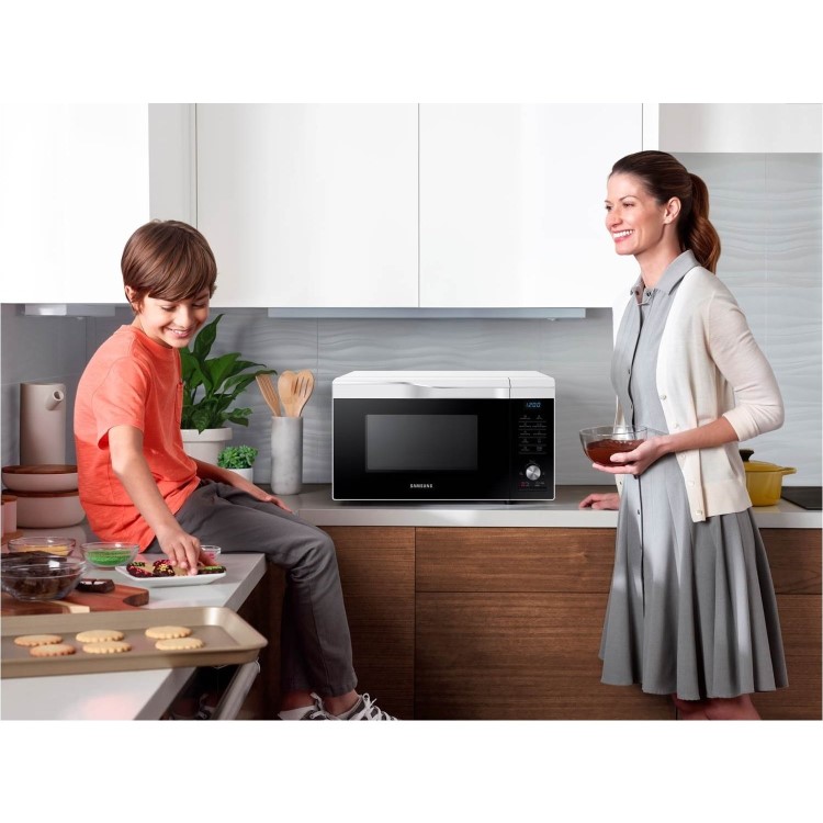 GRADE A2 - Samsung MC28M6055CW 28L Combination Microwave Oven - White