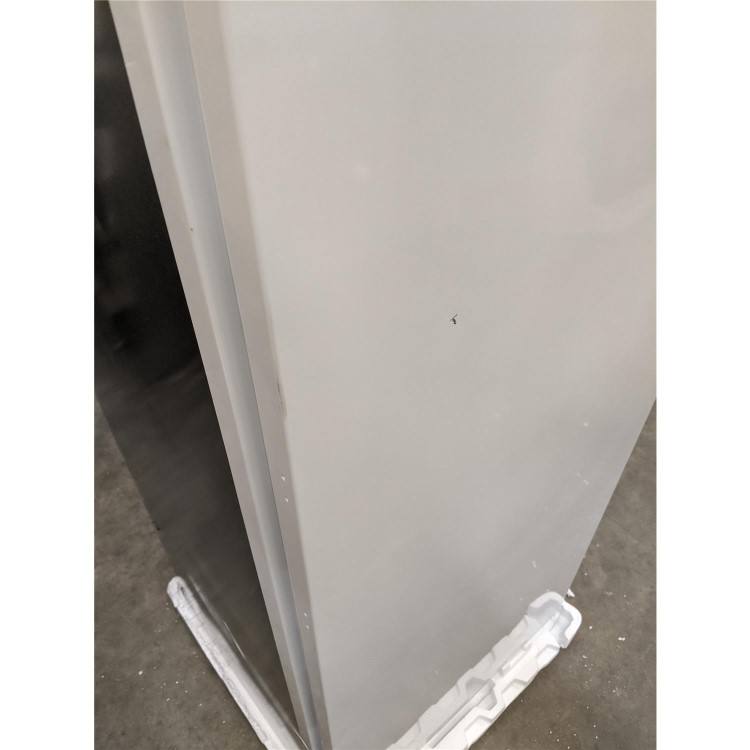 Refurbished Hotpoint HSZ18011UK Integrated In- Column 262 Litre Tall Fridge With Icebox