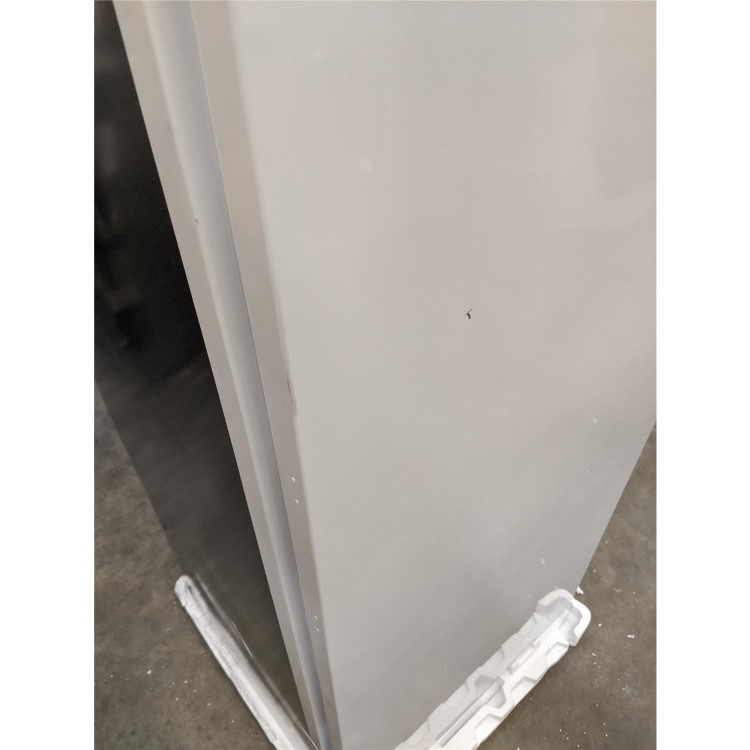 Refurbished Hotpoint HSZ18011UK Integrated In- Column 262 Litre Tall Fridge With Icebox