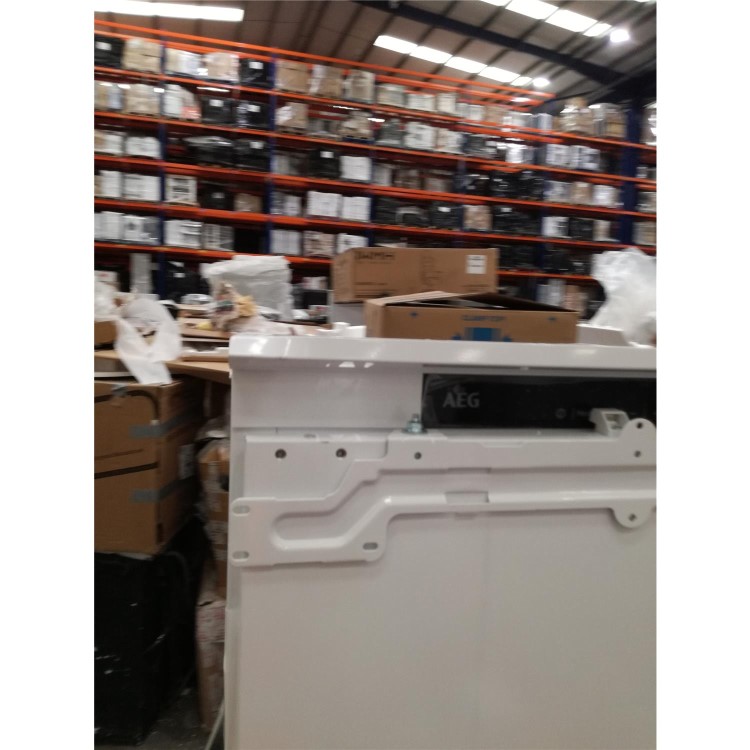 Refurbished AEG SKE818E1DC Integrated 310 Litre Tall Fridge