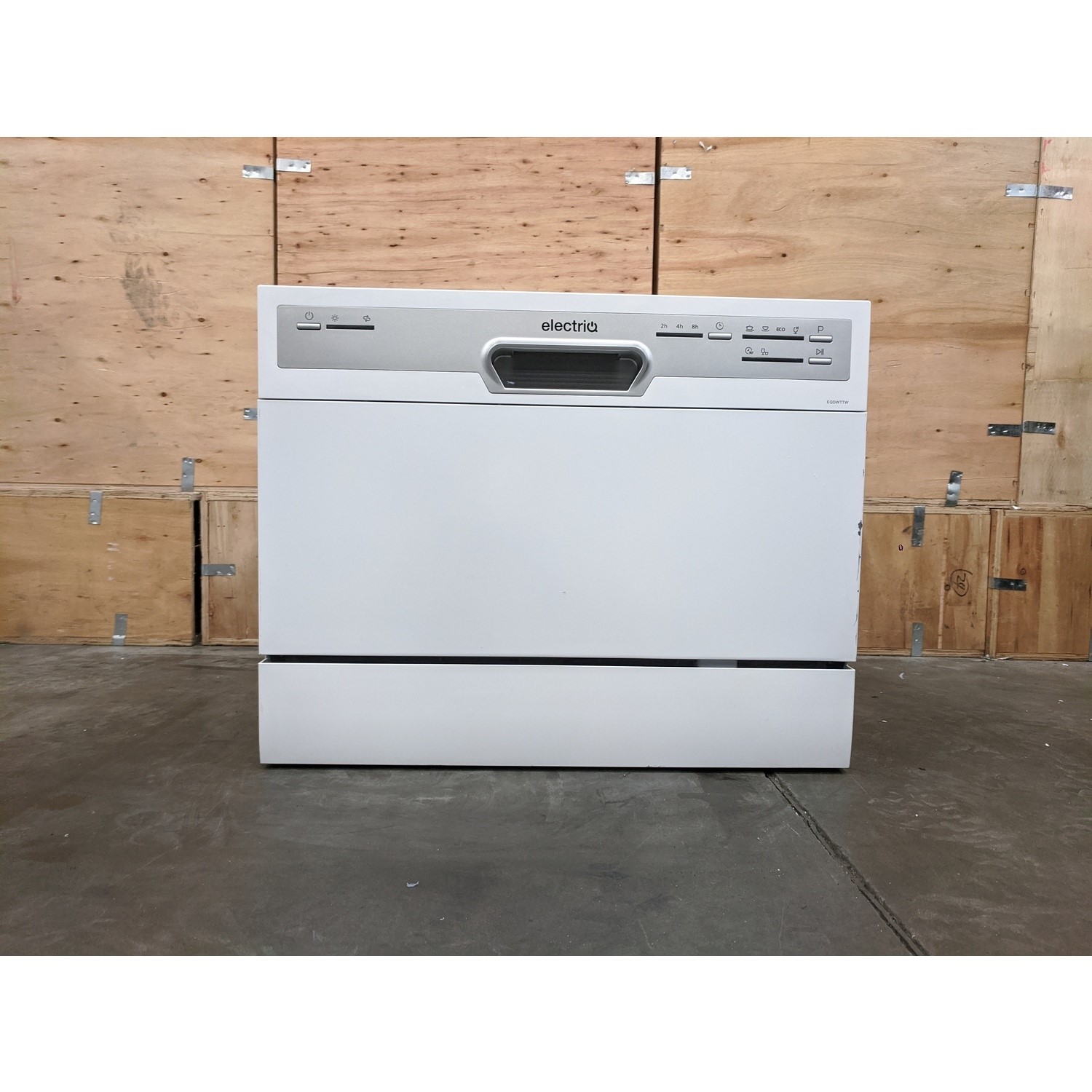 Refurbished electriQ EQDWTTW Integrated 6 Place Table Top Dishwasher