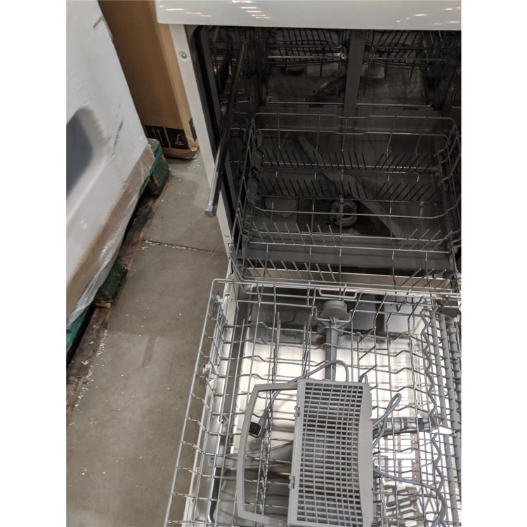Refurbished Bosch SMS24AW01G 12 Place Freestanding Dishwasher