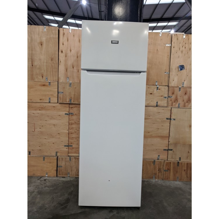 Refurbished Zanussi ZTAN28FW0 Freestanding 242 Litre 80/20 Fridge Freezer White