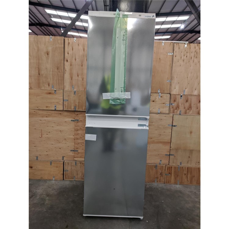 Refurbished Neff KI5852SF0G 50-50 Low Frost Sliding Rail Integrated Fridge Freezer