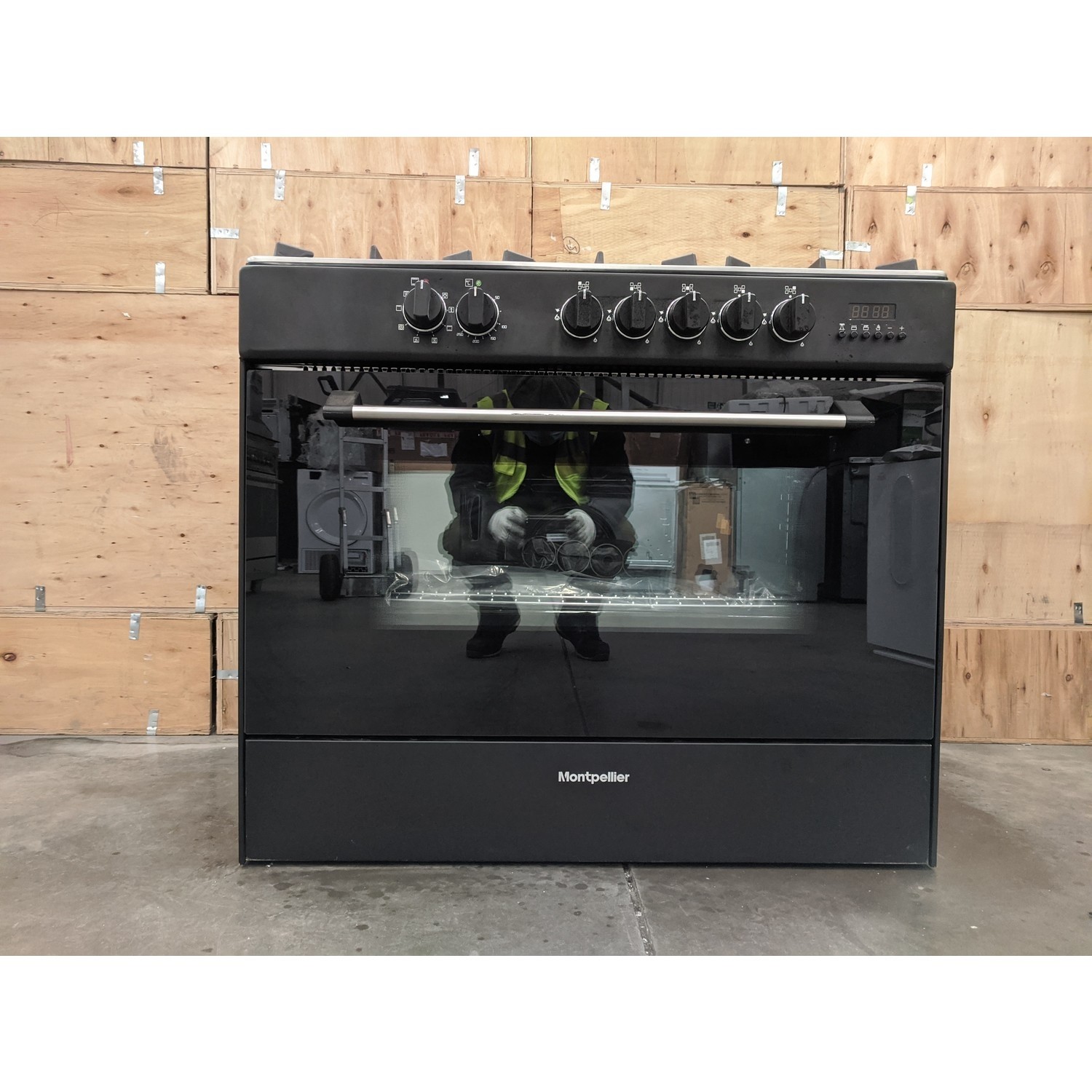 Refurbished Montpellier MR91DFMK 90cm Dual Fuel Range Cooker Black