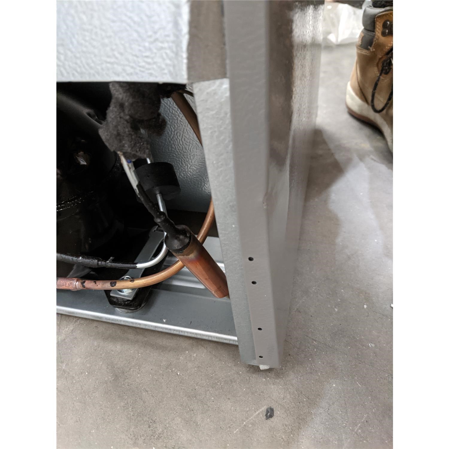 Refurbished Fridgemaster MUR4892MS Freestanding Under Counter 91 Litre