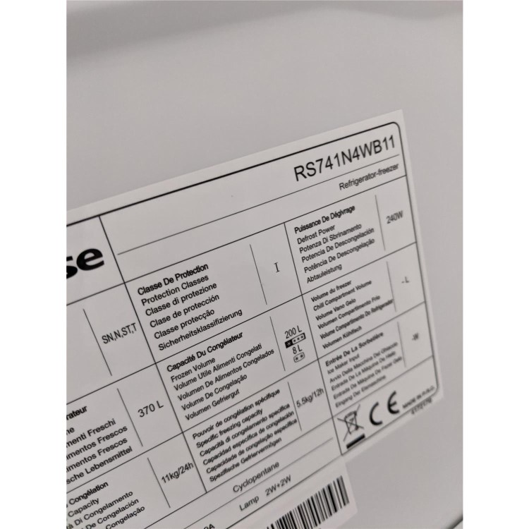 Refurbished Hisense 562 Litre American Fridge Freezer Black