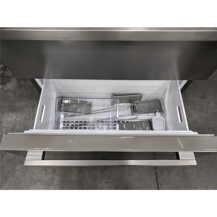 Refurbished Beko GNE60520DX Freestanding 539 Litre 70/30 Fridge Freezer Stainless Steel