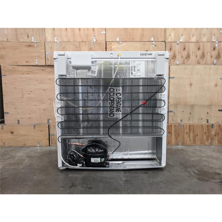 Refurbished Indesit OS1A200H21 81cm Wide 204L Chest Freezer - White