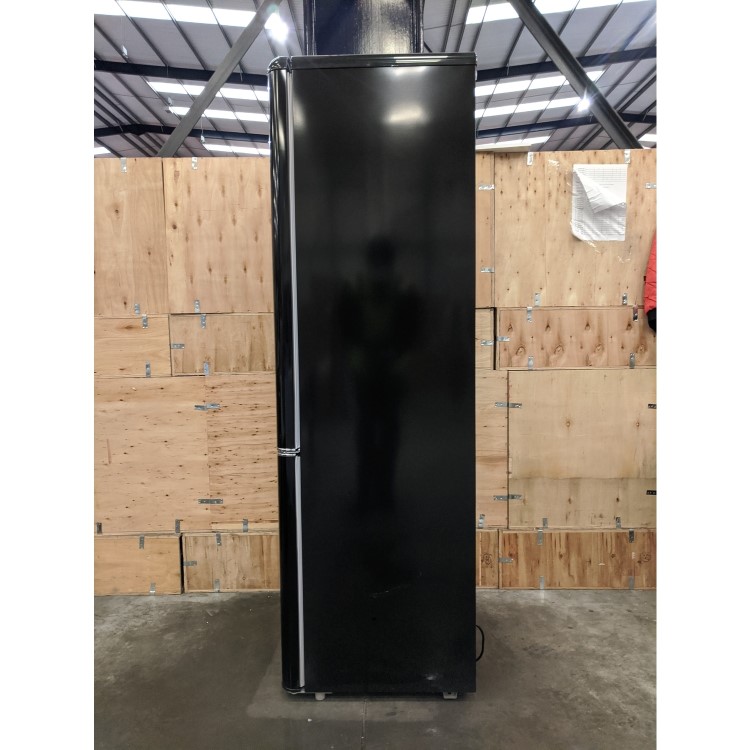 Refurbished electriQ EQ6040RETROBLACK Freestanding 244 Litre 60/40 Retro Fridge Freezer Black