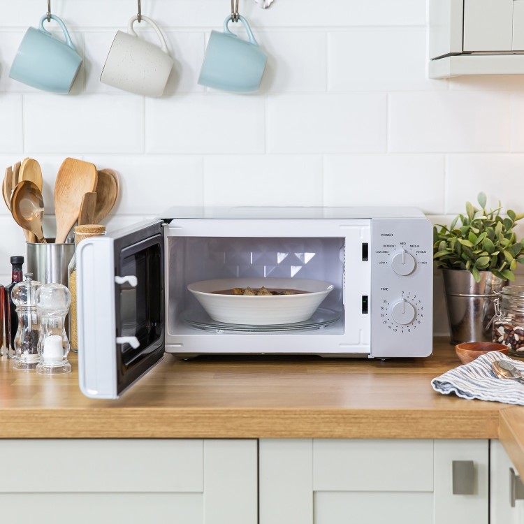 Refurbished Russell Hobbs RHM1401S 14L Compact Microwave Oven - Silver