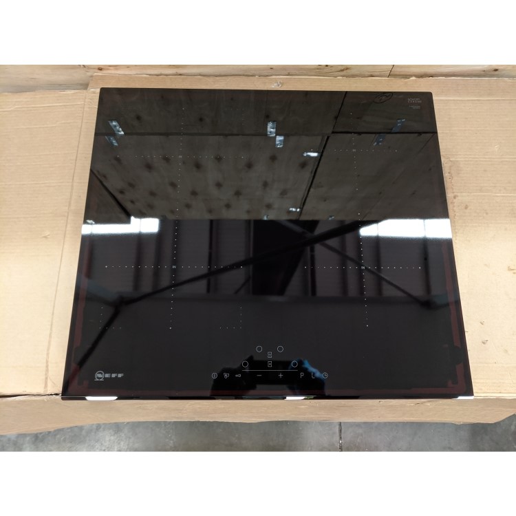 Refurbished Neff N70 T46FD53X2 60cm 4 Zone Induction Hob with CombiZone Bevelled Front Edge
