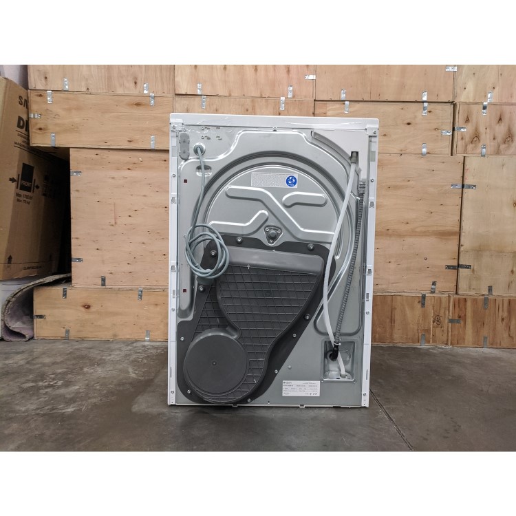 Refurbished Hotpoint ActiveCare NTM1182XB Freestanding Condenser 8KG Tumble Dryer With Heat Pump Tech White