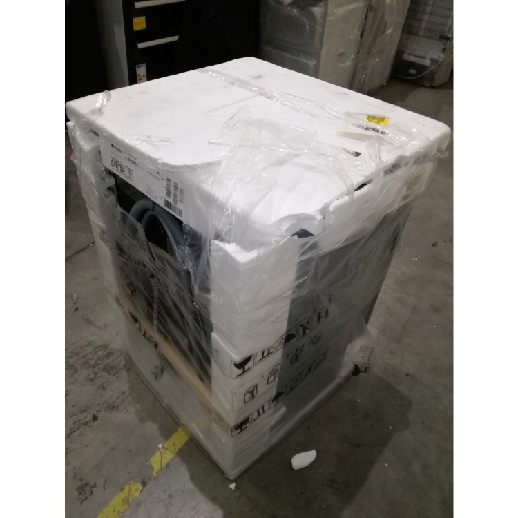 GRADE A3 - HOTPOINT LTB4B019 Energy Efficient 13 Place Fully Integrated Dishwasher