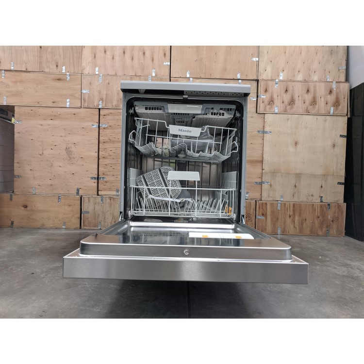 Refurbished Miele G5222SCCLST 14 Place Freestanding Dishwasher Silver