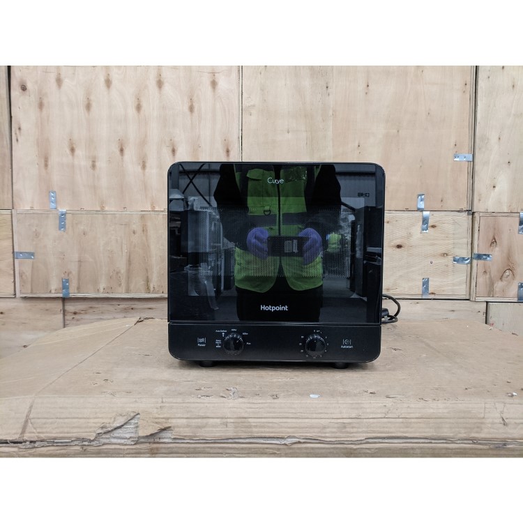 Refurbished Hotpoint MWH1311B Xtraspace  Curve 13L 700W Microwave Black