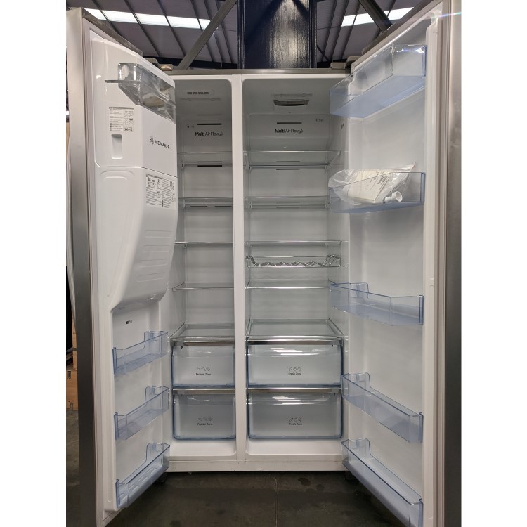 Refurbished Hisense RS696N4II1 Freestanding 535 Litre 50/50 American Fridge Freezer Stainless Steel