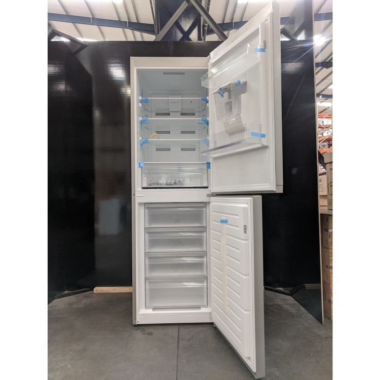Refurbished Indesit INFC850TI1SAQUA1 Freestanding 322 Litre 50/50 Fridge Freezer Silver 