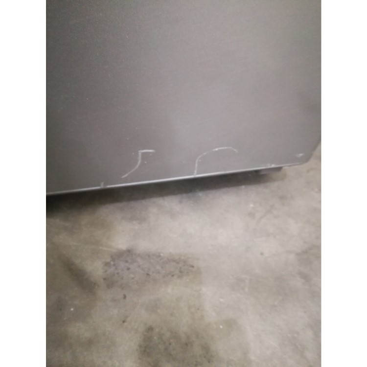 GRADE A2 - Indesit 339L Freestanding Fridge Freezer - Silver