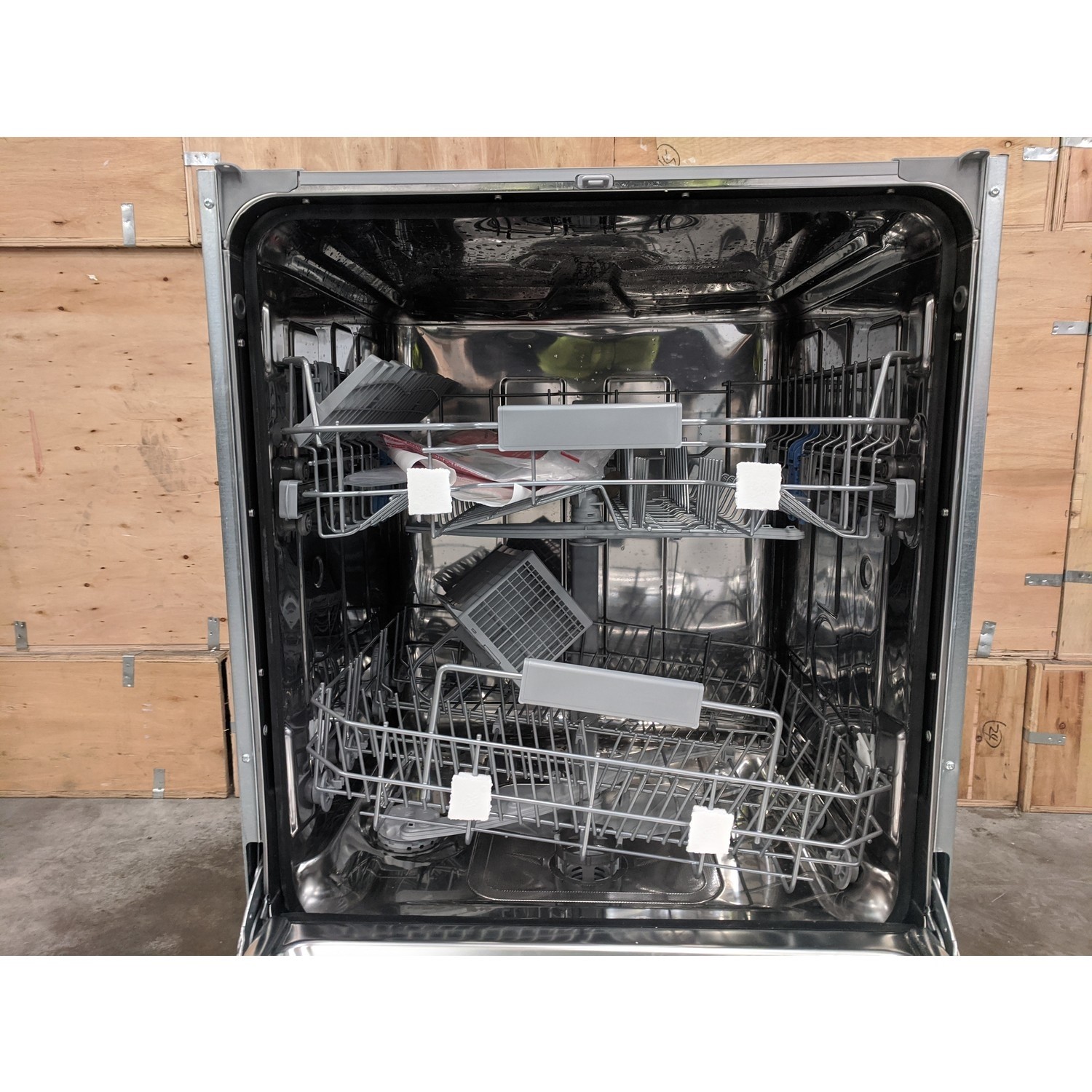 Refurbished Indesit DIC3B16UK 13 Place Fully Integrated Dishwasher