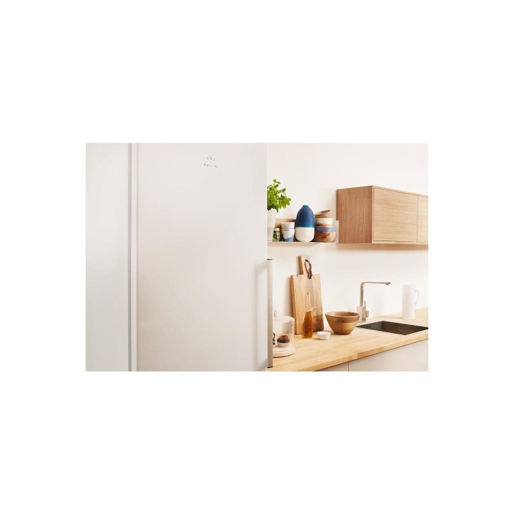 INDESIT UI6F1TW 222 Litre Freetanding Upright Freezer 167cm Tall Frost Free 60cm Wide - White