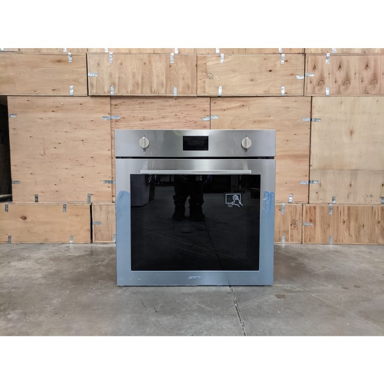 Refurbished Smeg Cucina SFP6401TVX1 60cm Single Built In Electric Oven Stainless Steel