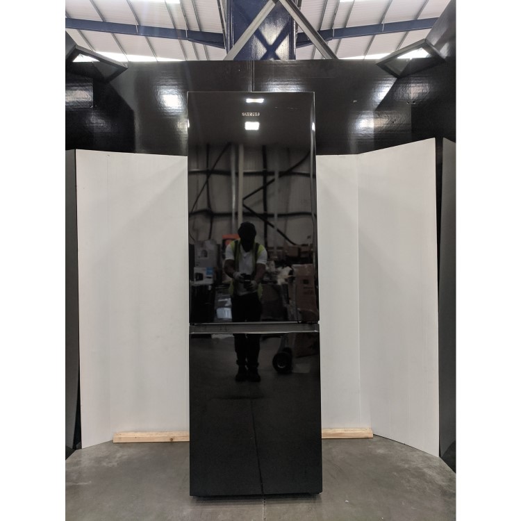 Refurbished Samsung RB34T602EBN/EU Freestanding 340 Litre 60/40 Fridge Freezer Black