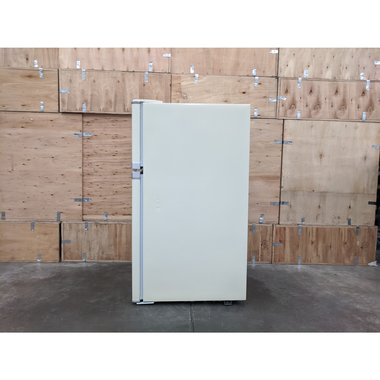 Refurbished Montpellier MAB2035C Freestanding 70/30 Mini Retro Under