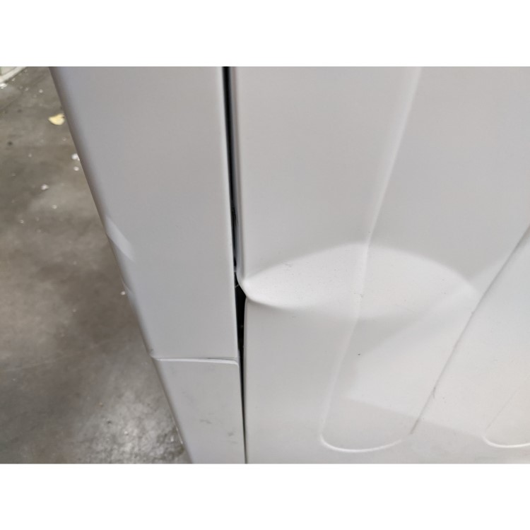 Refurbished RADE A3 - HOTPOINT SUTCD97B6P Ultima 9kg Freestanding Condenser Tumble Dryer -White