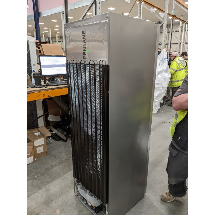 Refurbished Indesit LI8S1ES Freestanding 339 Litres 60/40 Fridge Freezer Silver