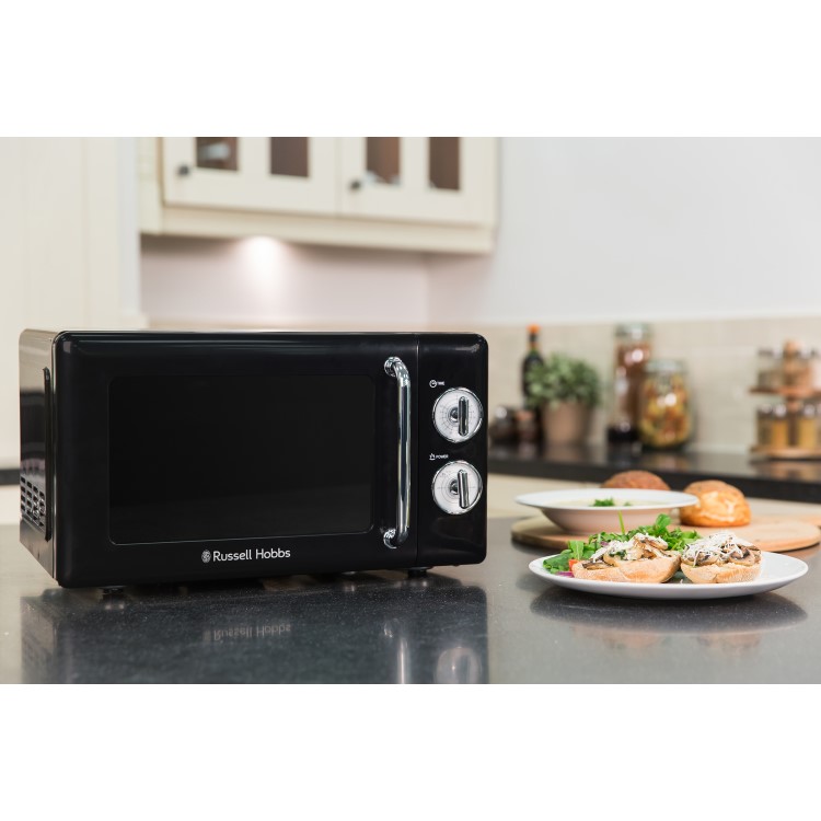 Russell Hobbs 17L Retro Solo Microwave - Black