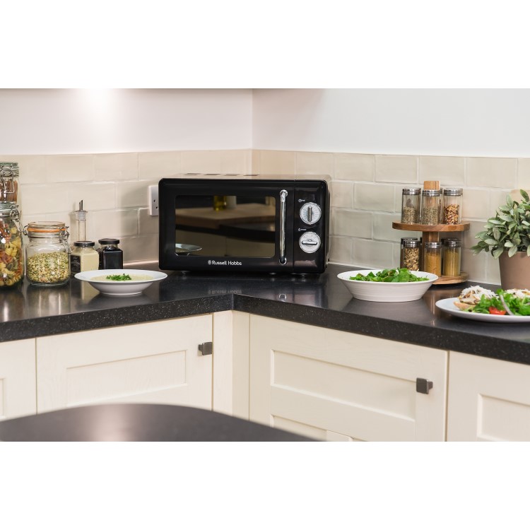 Russell Hobbs 17L Retro Solo Microwave - Black