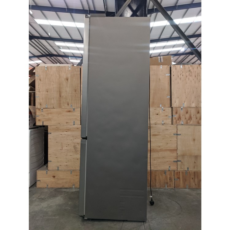 Refurbished Samsung RB38T602CS9/EU Freestanding 385 Litre 70/30 Fridge Freezer Stainless steel