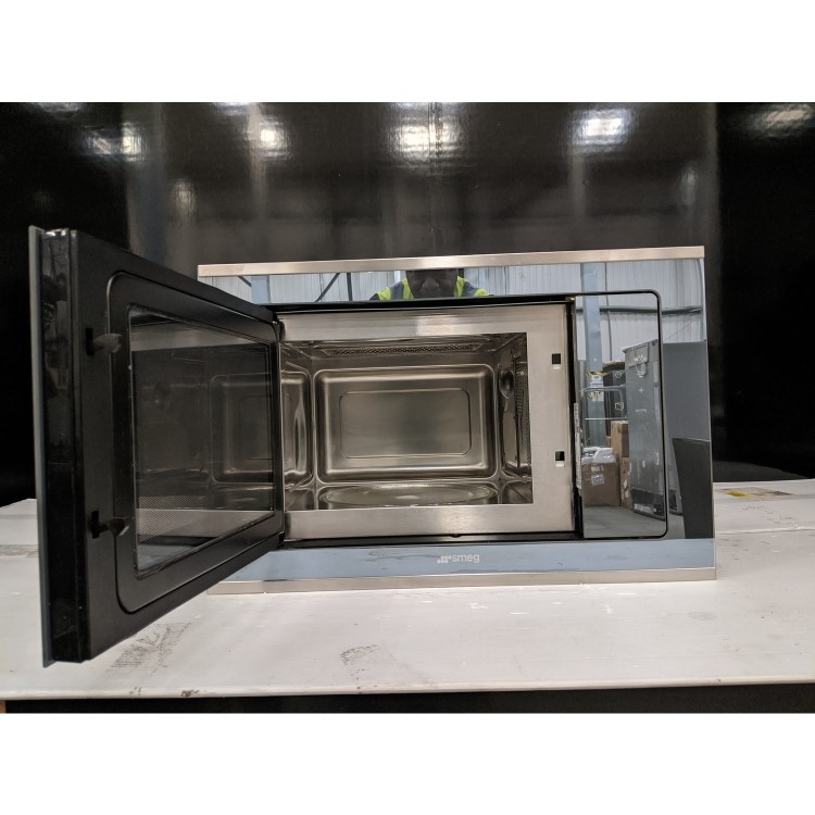 Refurbished Smeg Cucina FMI420S2 20L 800W Built In Microwave