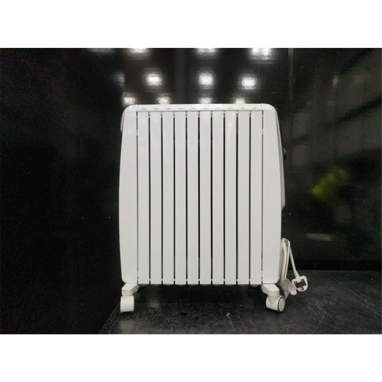 GRADE A5 - DeLonghi Dragon 4 2.5kW Oil Filled Radiator 10 Fin with Digital Display & Increased Radiant Surface - 10 Year warranty 