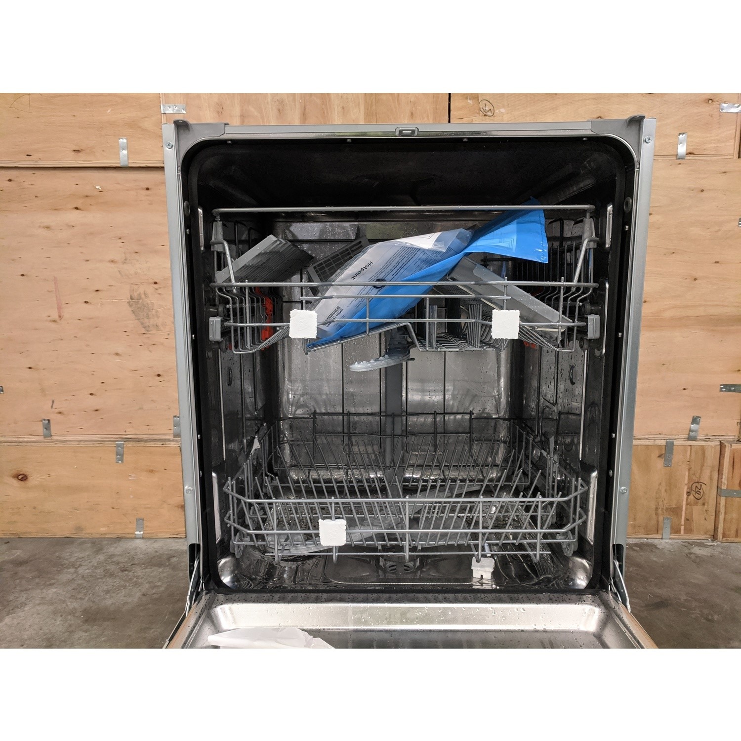 Refurbished Hotpoint HIC3B19CUK 13 Place Fully Integrated Dishwasher