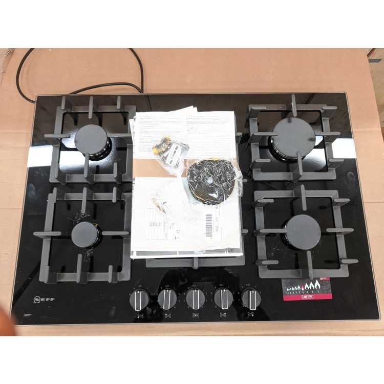 Refurbished Neff N70 T27CS59S0 75cm 5 Burner Gas on Glass Gas Hob Black