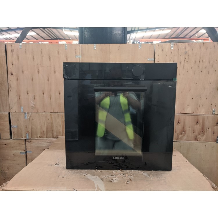 Refurbished Samsung Infinite NV75T9879CD Dual Cook Steam 60cm Single Built In Electric Oven Graphite Grey