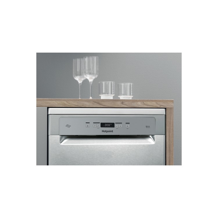 Indesit 14 Place Settings Freestanding Dishwasher - Silver
