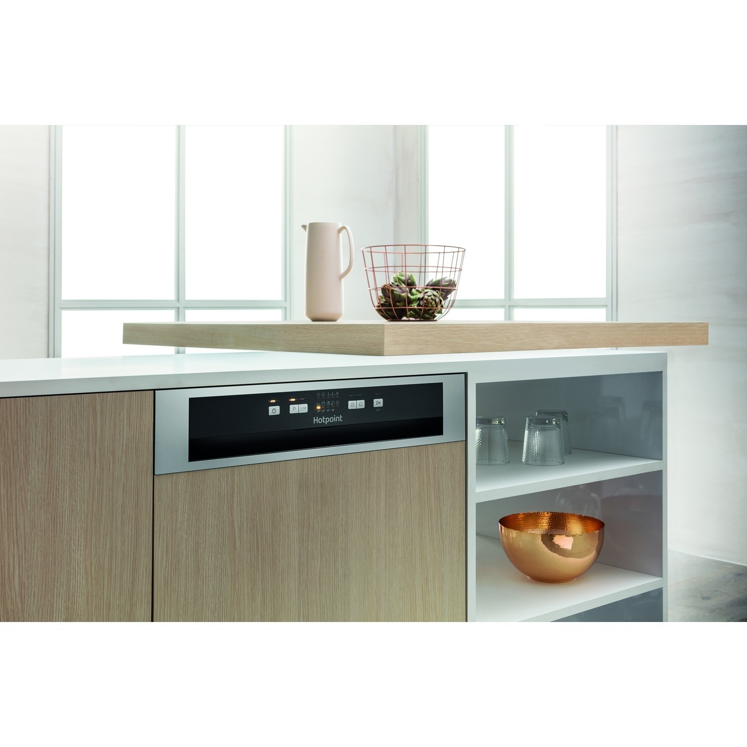 Hotpoint aquarius integrated sales dishwasher