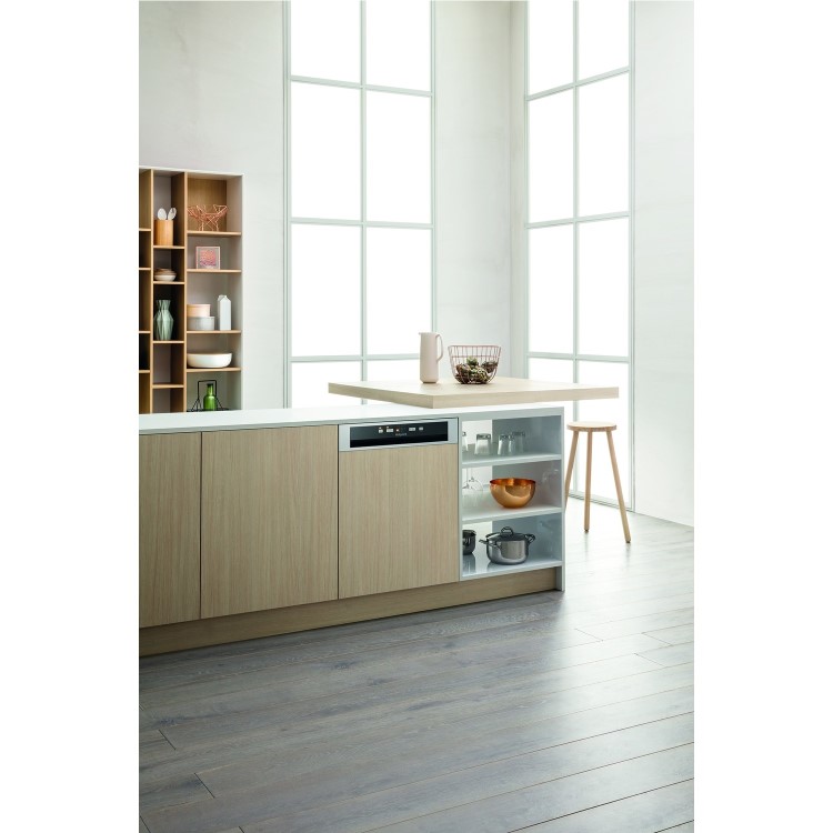 Hotpoint Aquarius 13 Place Settings Semi Integrated Dishwasher - Stainless steel
