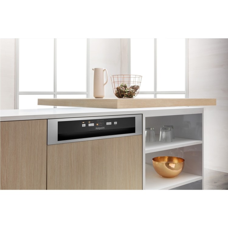 Hotpoint Aquarius 13 Place Settings Semi Integrated Dishwasher - Stainless steel