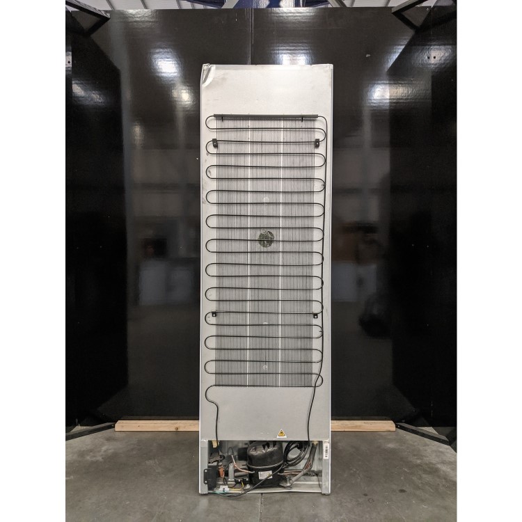 Refurbished CDA FW821 Integrated 316 Litre In-Column Larder Fridge